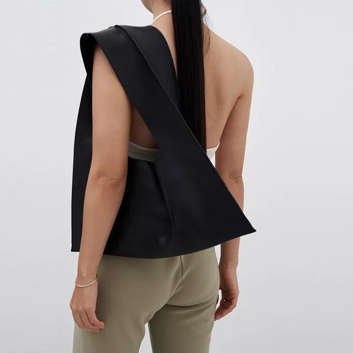 FLAT LARGE SHOULDER BAG (BK)