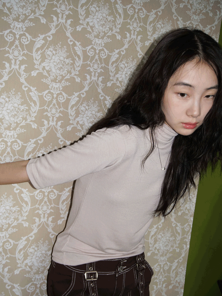 cream silky half pola