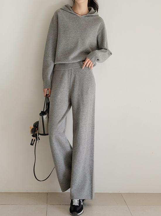 The 캐시미어울 후드 니트