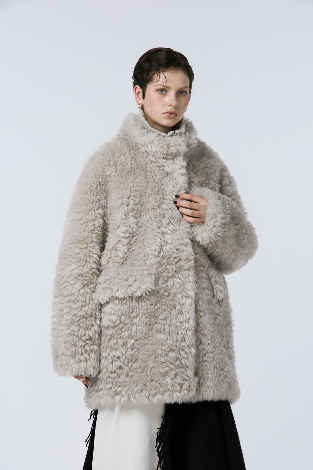 Essential Fur Half Coat [ Light Gray ]