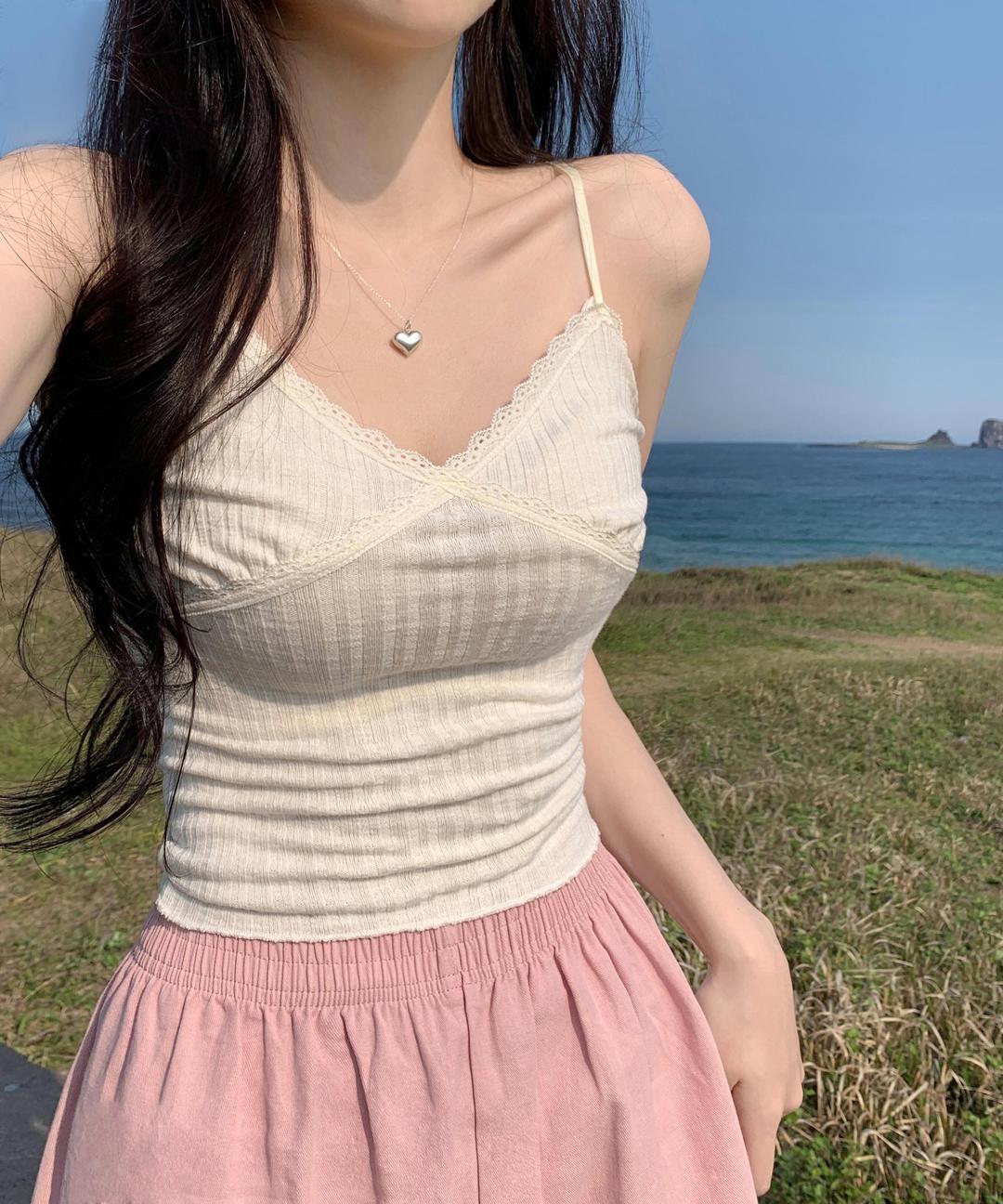 자스민벨 [레이어드 강추💘] 크림비 레이어드 슬림 끈조절 레이스 나시 슬리브리스 사계절 간절기 사계절나시