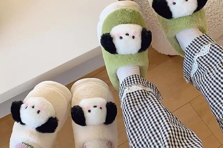 bookaz 볼 빨간 털 강아지 슬리퍼