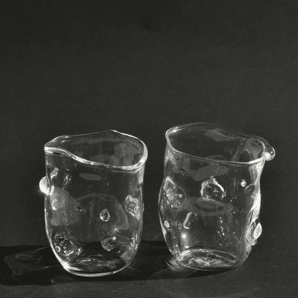 Bubble glass teacup · Clear