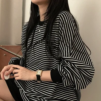 [당일발송🤍/루즈핏/데일리*.*] 라잇 단가라 긴팔 맨투맨T / 봄티셔츠