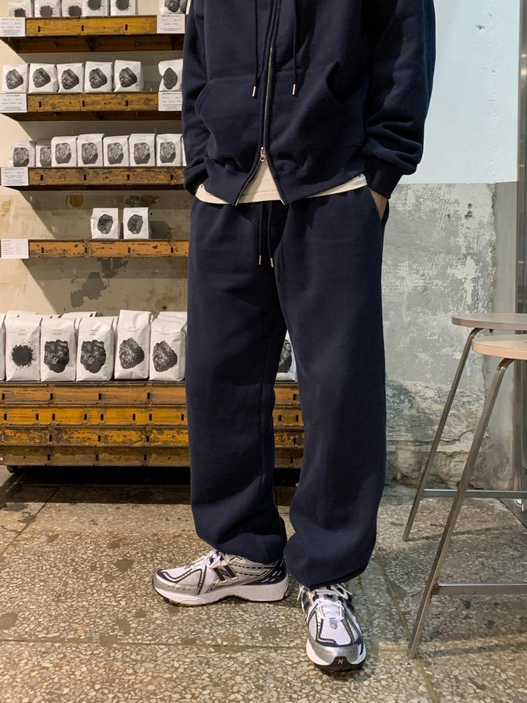Z. New Vert Heavy Jogger Pants (양기모)