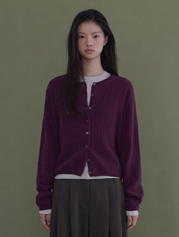 [CASHMERE] CABLE CARDIGAN (DARK PURPLE)