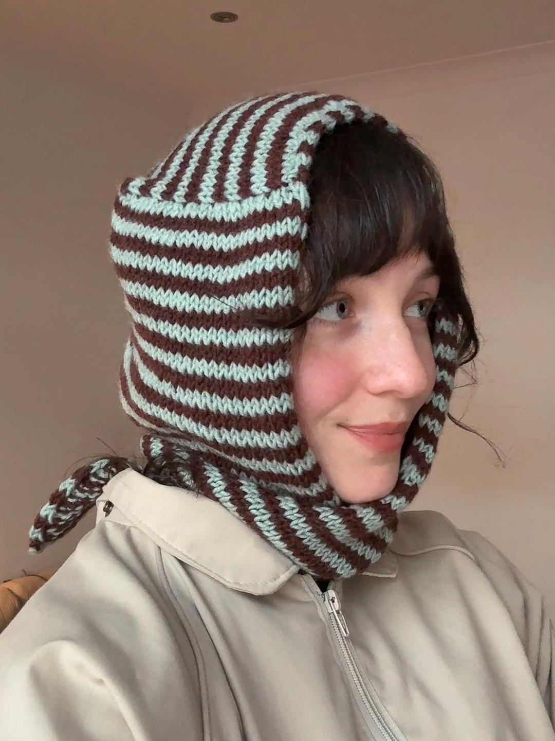 Easy Knit Scoodie Pattern — Aver P