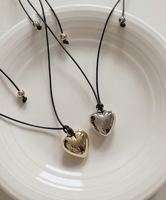 [2 size ] 통통하트 볼드스트링 목걸이 / 2color