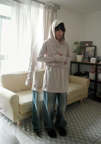 baie hood strap ops (2c)