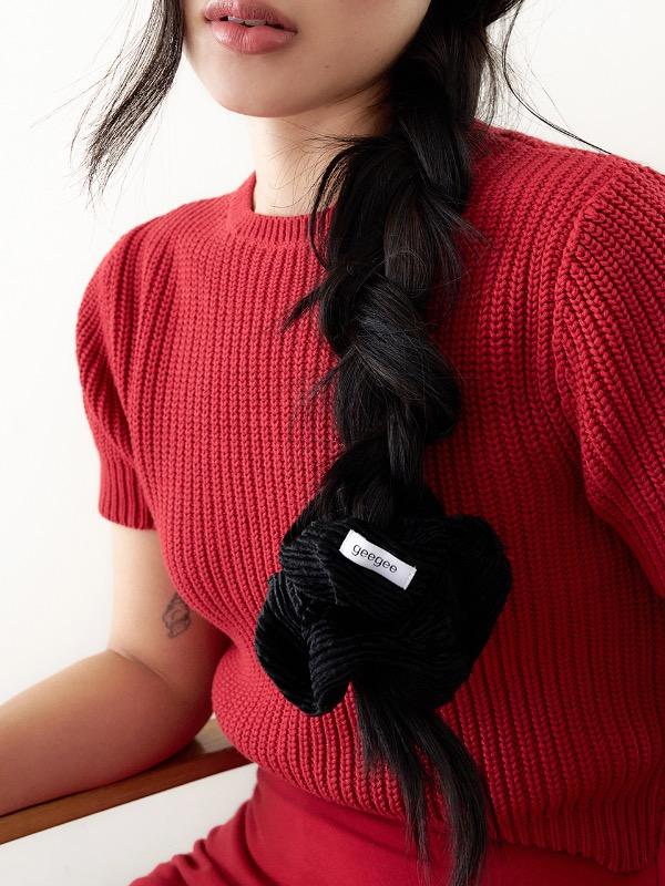corduroy warm scrunchie - black