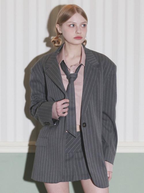 리마지(REMAGIE)  Striped Oversized Blazer (Grey) - 사이즈 & 후기 | 무신사