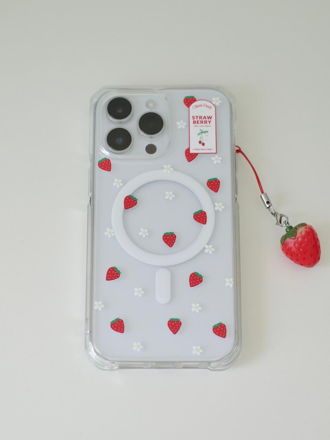 strawberry patten clear case (magsafe/ jelly)