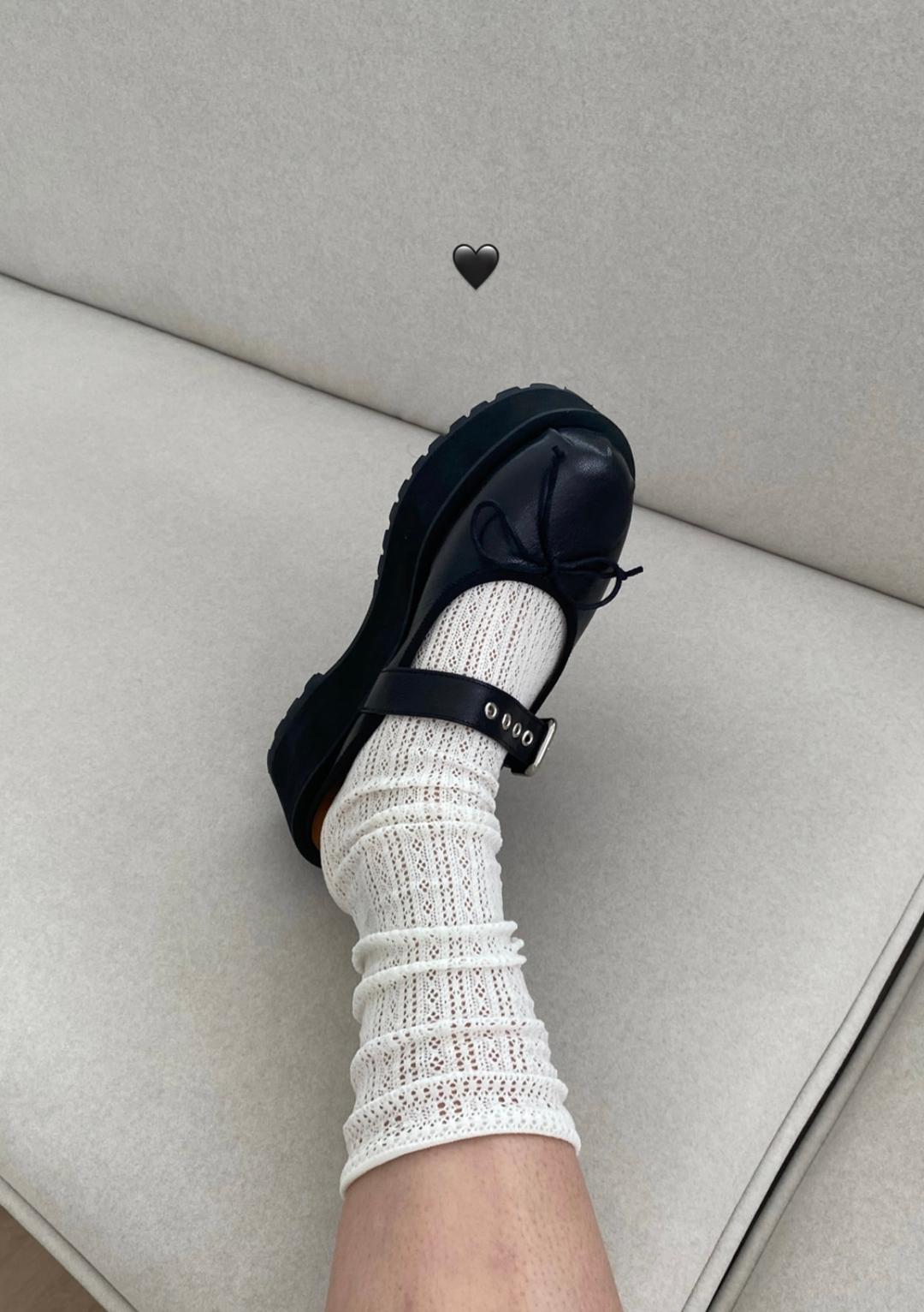 816 RIBBON PLATFORM MULE