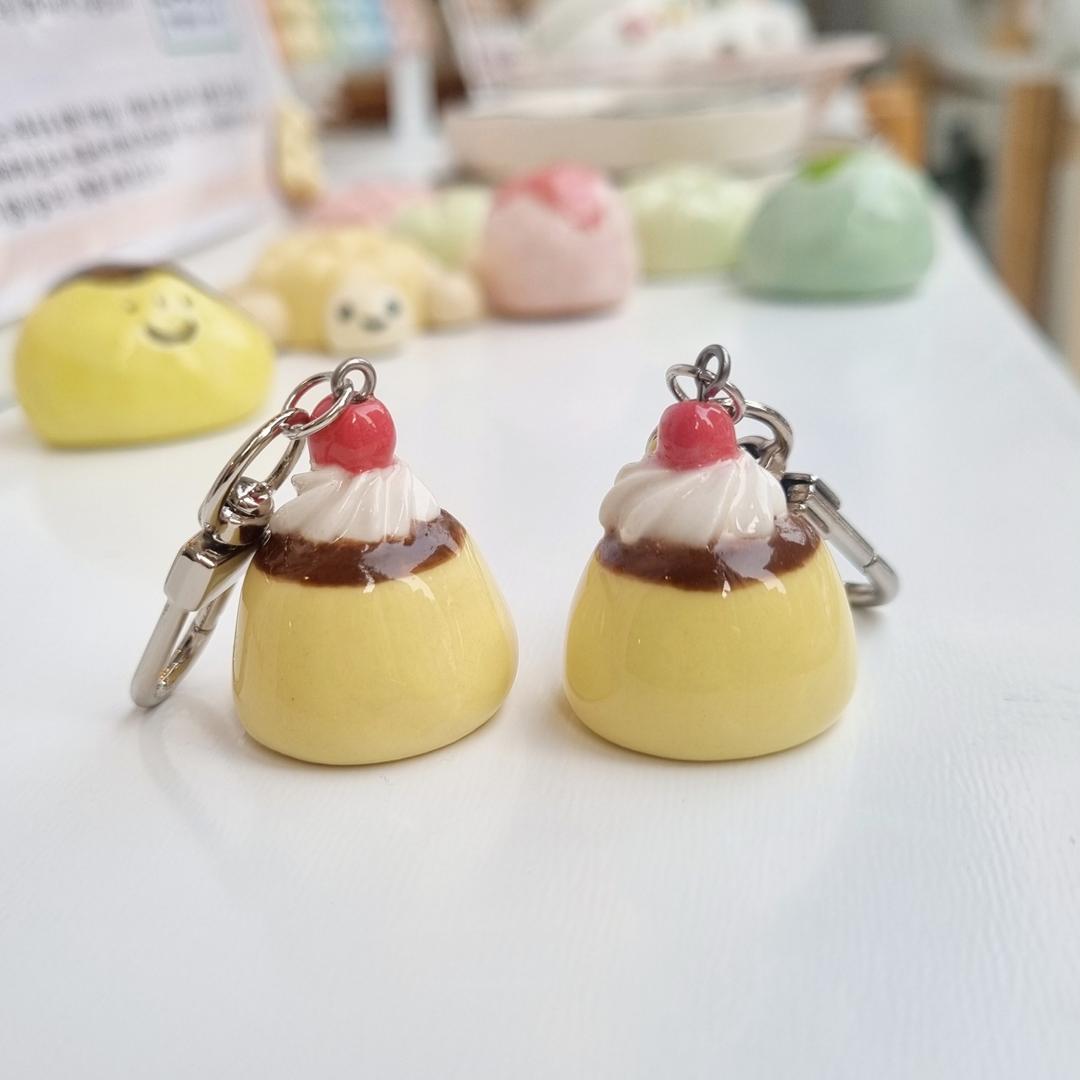 달콤 푸딩 세라믹 키링