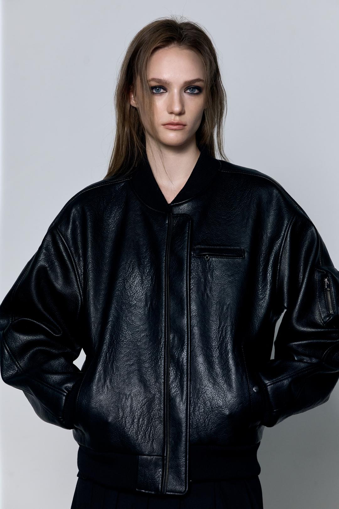 오버핏 레더 봄버