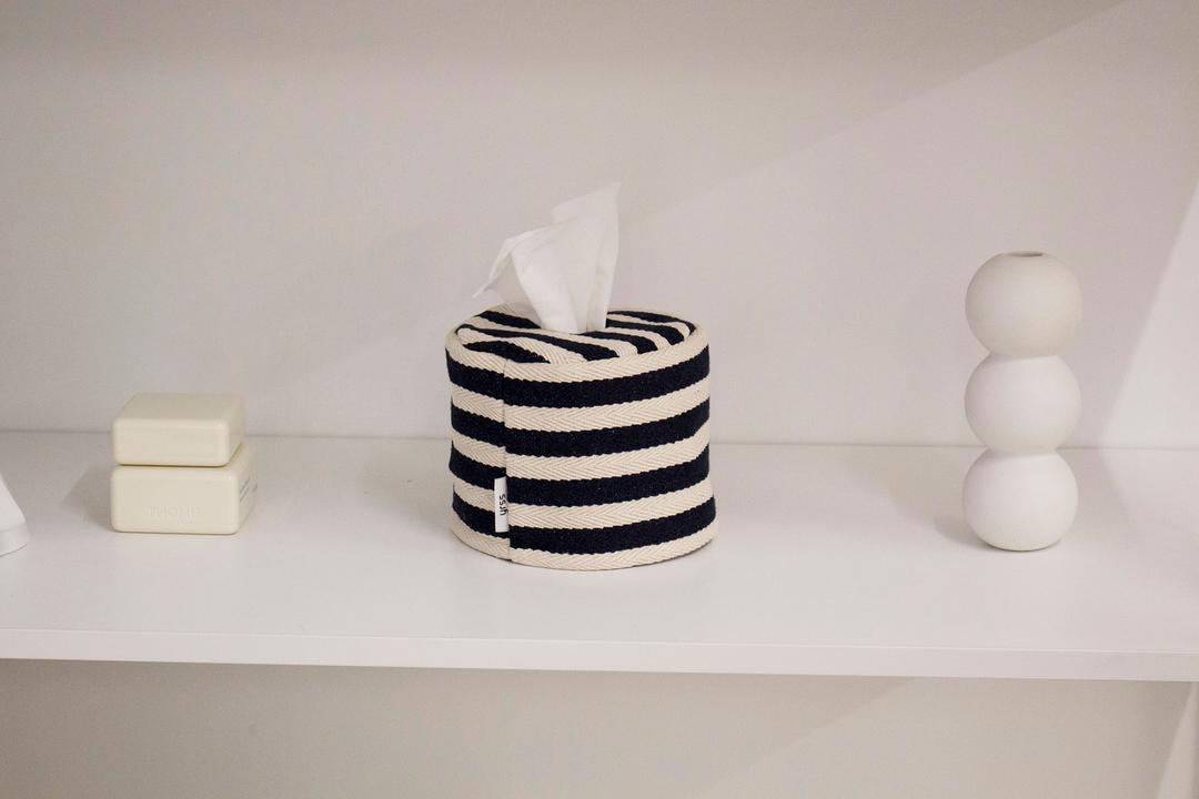 Slow Roll Tissue Case