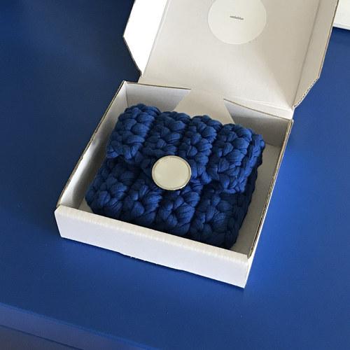 BUTTON CASE / blue