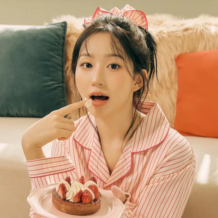 [해원 Pick] 러브썸 실크핏 긴팔 커플 잠옷 세트