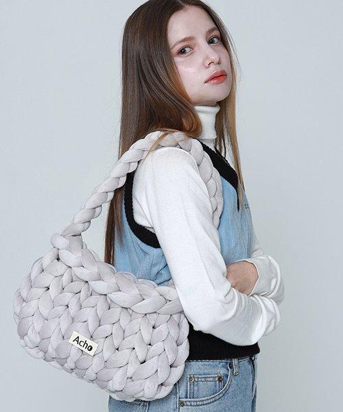 벨벳 니티드 퐁퐁 숄더백_그레이