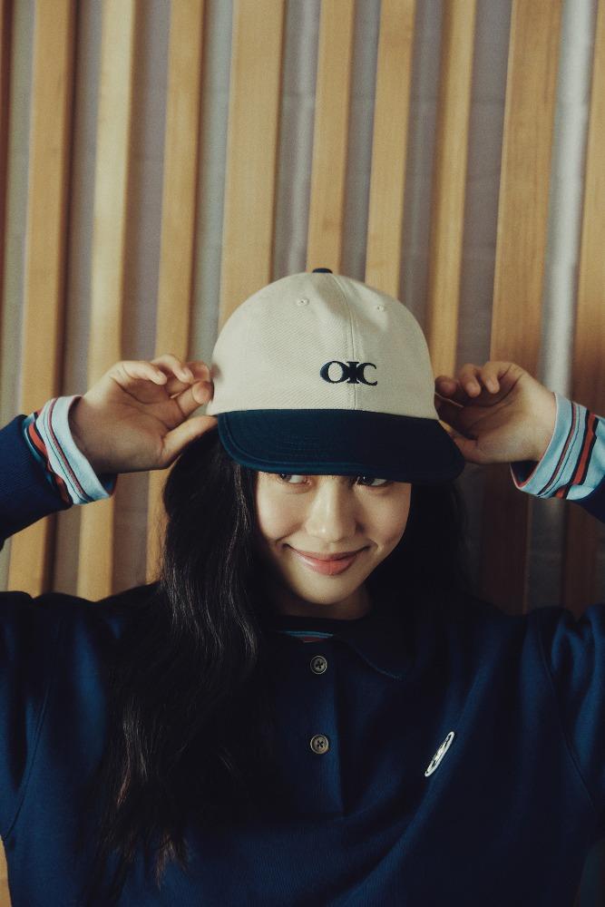 [2월 24일 예약배송] 시그니처 투톤 볼캡 [BEIGE] - 오아이오아이컬렉션