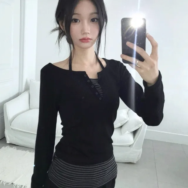 [레이어드일체형!/ 여리슬림핏] 뮤즈 배색 단가라 레이어드 홀터 티셔츠