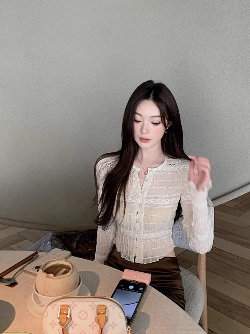 Pleated Spangles Pearls Button Lace Blouse