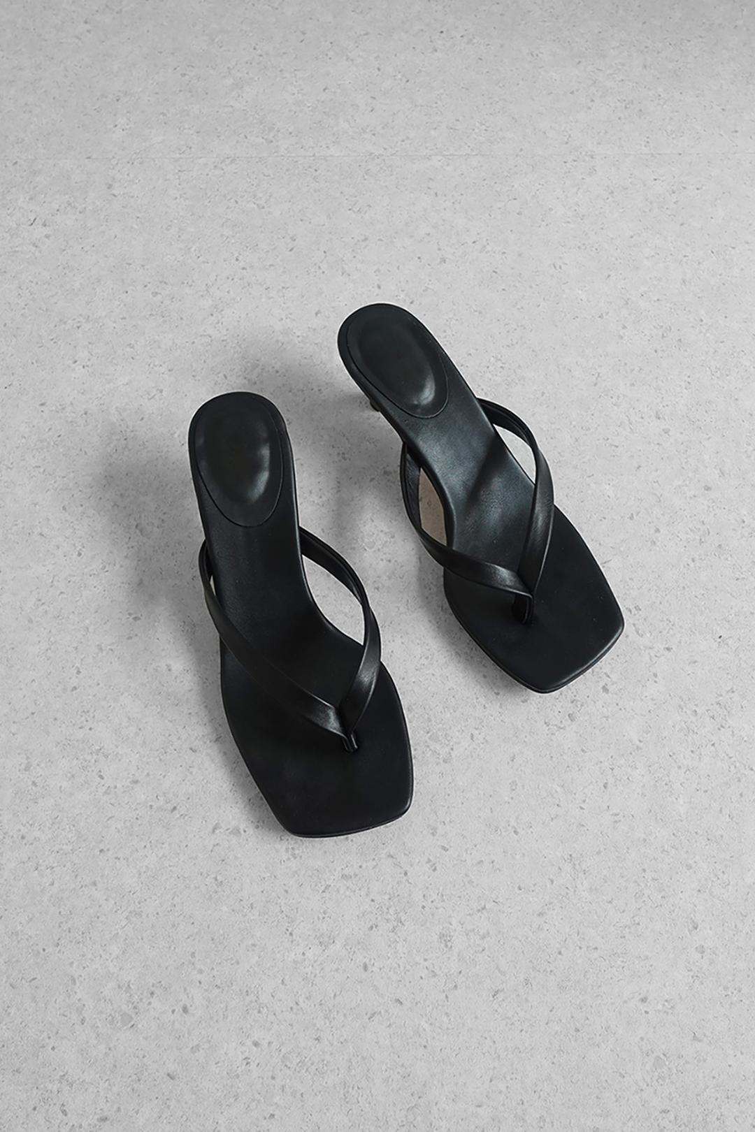 flip-flop middle heels (3C)