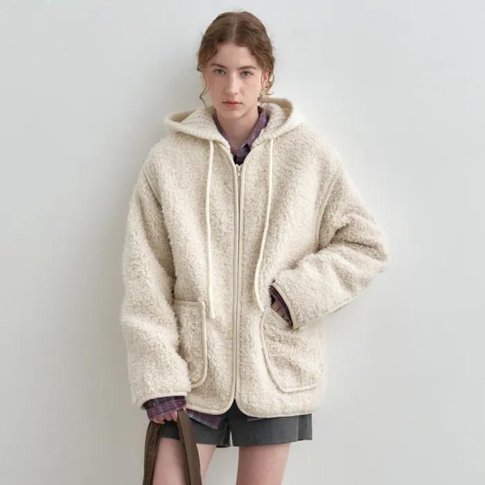 [오제 PICK] 니트 후드 퀼팅 퍼 자켓 라이트베이지 MDJK048LBEIGE