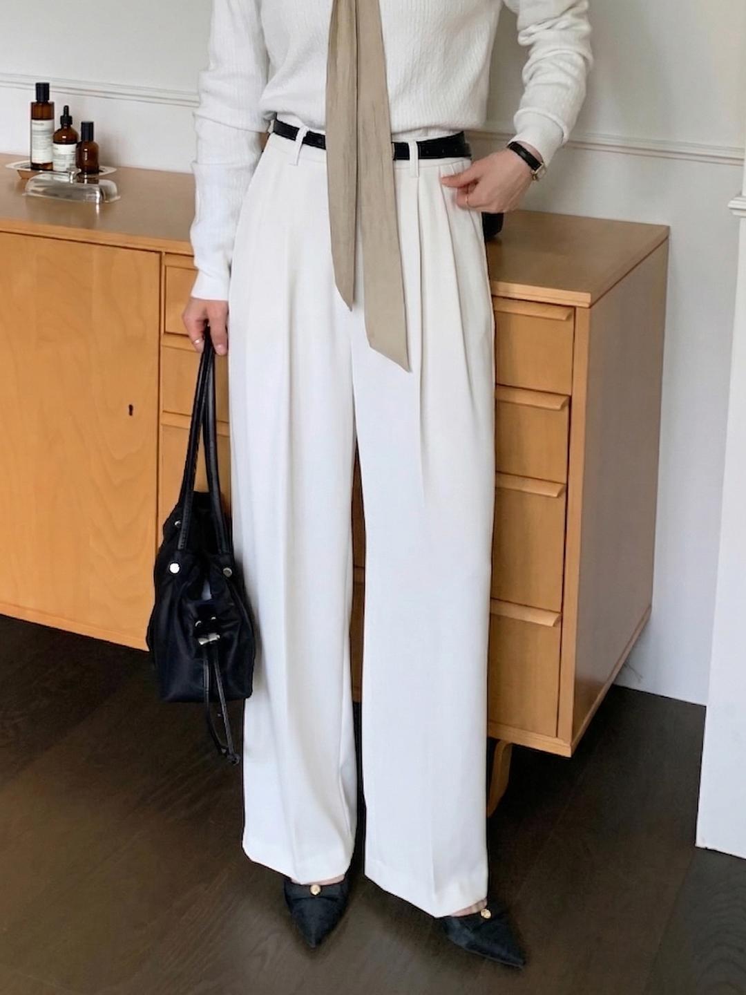 르 스튜디오 [라사제스 지혜 착용]LINKLEFREE TWO-TUCK SLACKS_CREAM (LC252PT024CCR) | 바바더