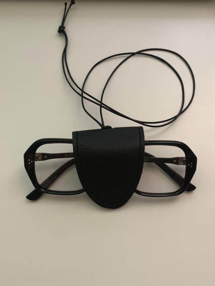 안경 클립 목걸이