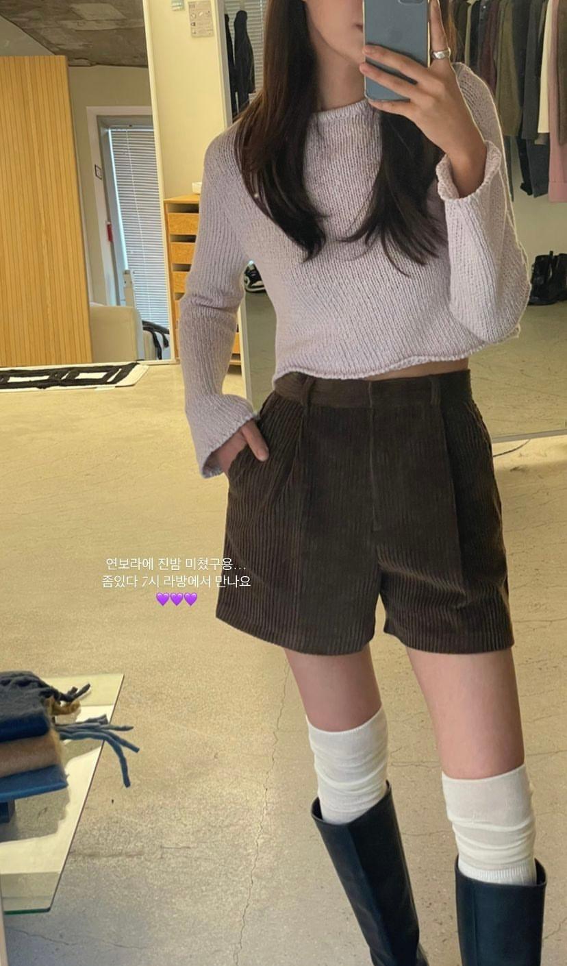 볼륨 골덴 반팬츠