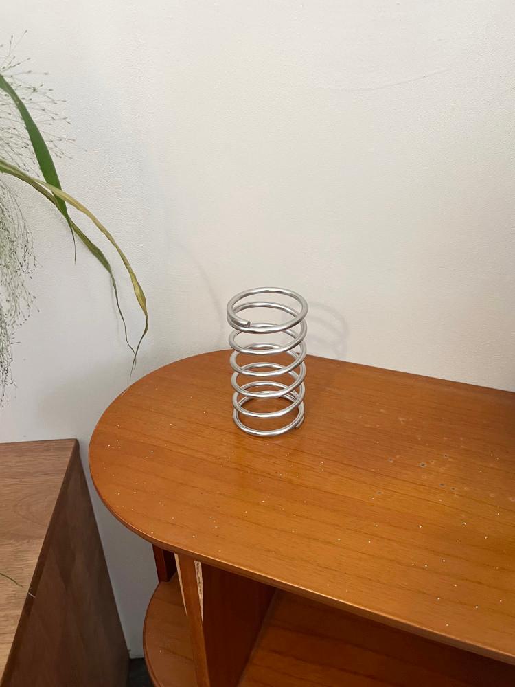 스프링 스테인리스 꽂이 칫솔꽂이 거치대 칫솔통 펜꽂이 인테리어 소품 스텐 칫솔 쇠테리어 홀더