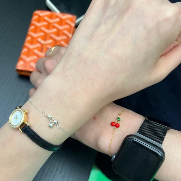 CHERRY COLOR BRACELET