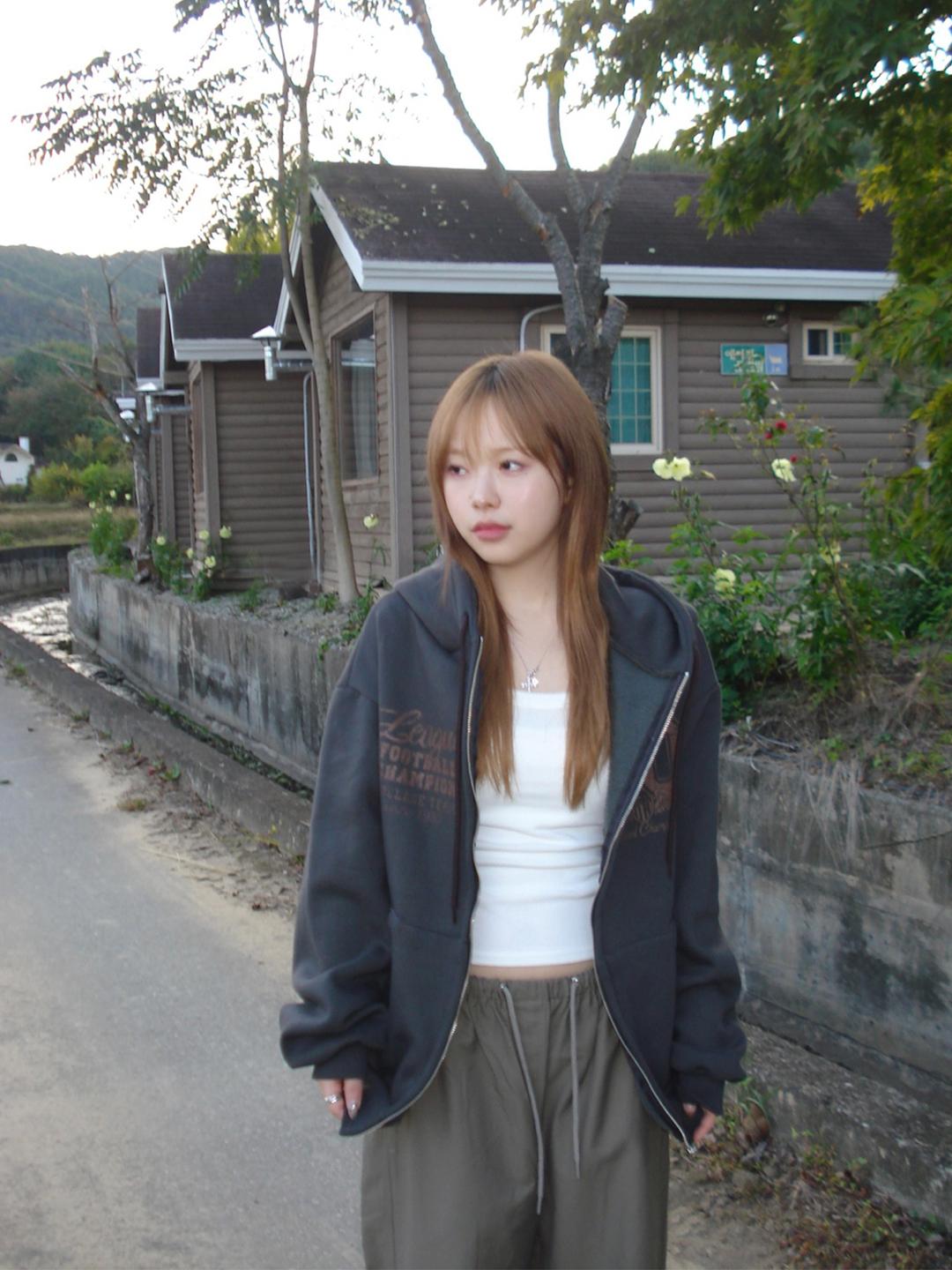 second hood zip up