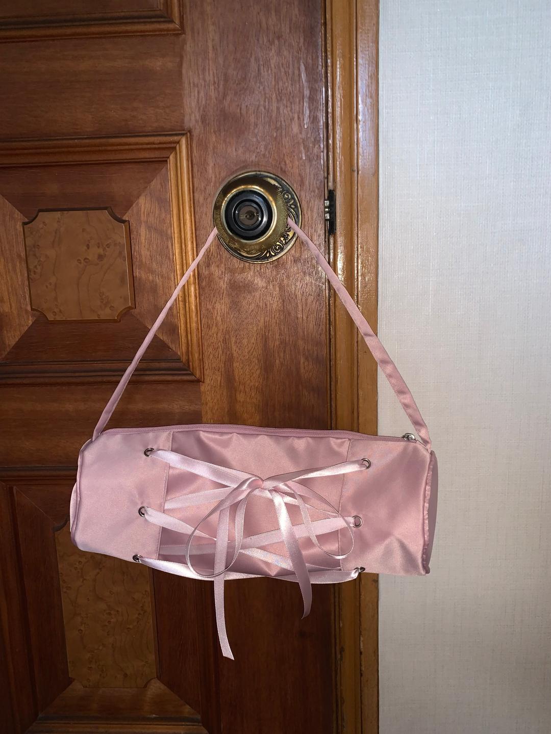 Ballerina's Shoulder Bag (Baby Pink)