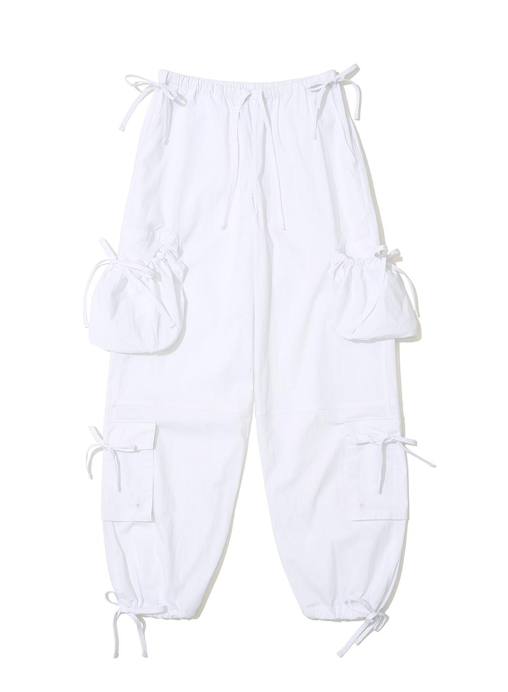 [WOMEN] RIBBON STRAP POCKET CARGO PANTS_WHITE