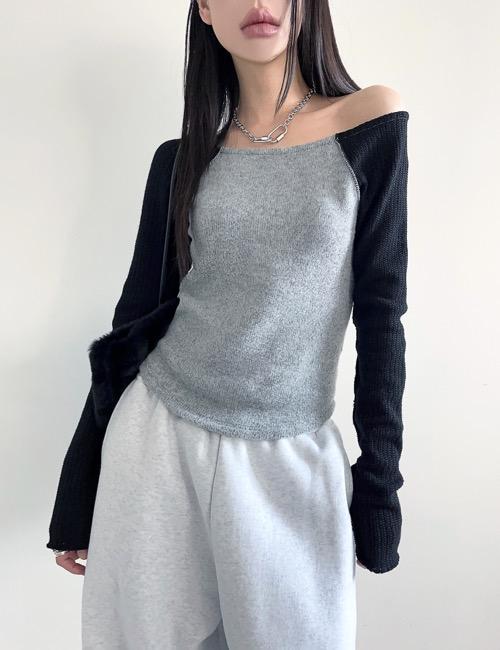 raglan color deep neck crop knit