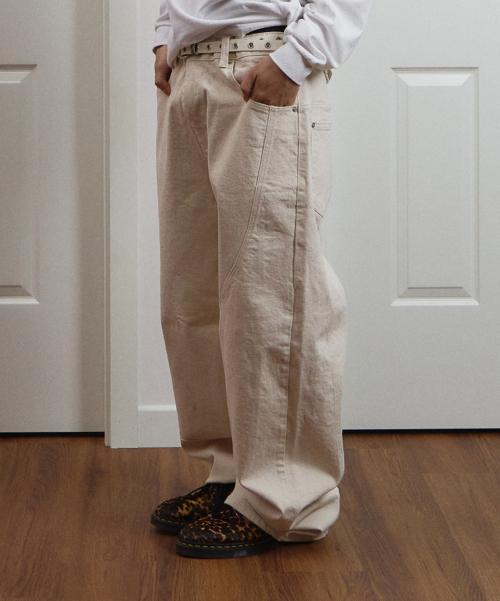 Flow Slit Curved Pants