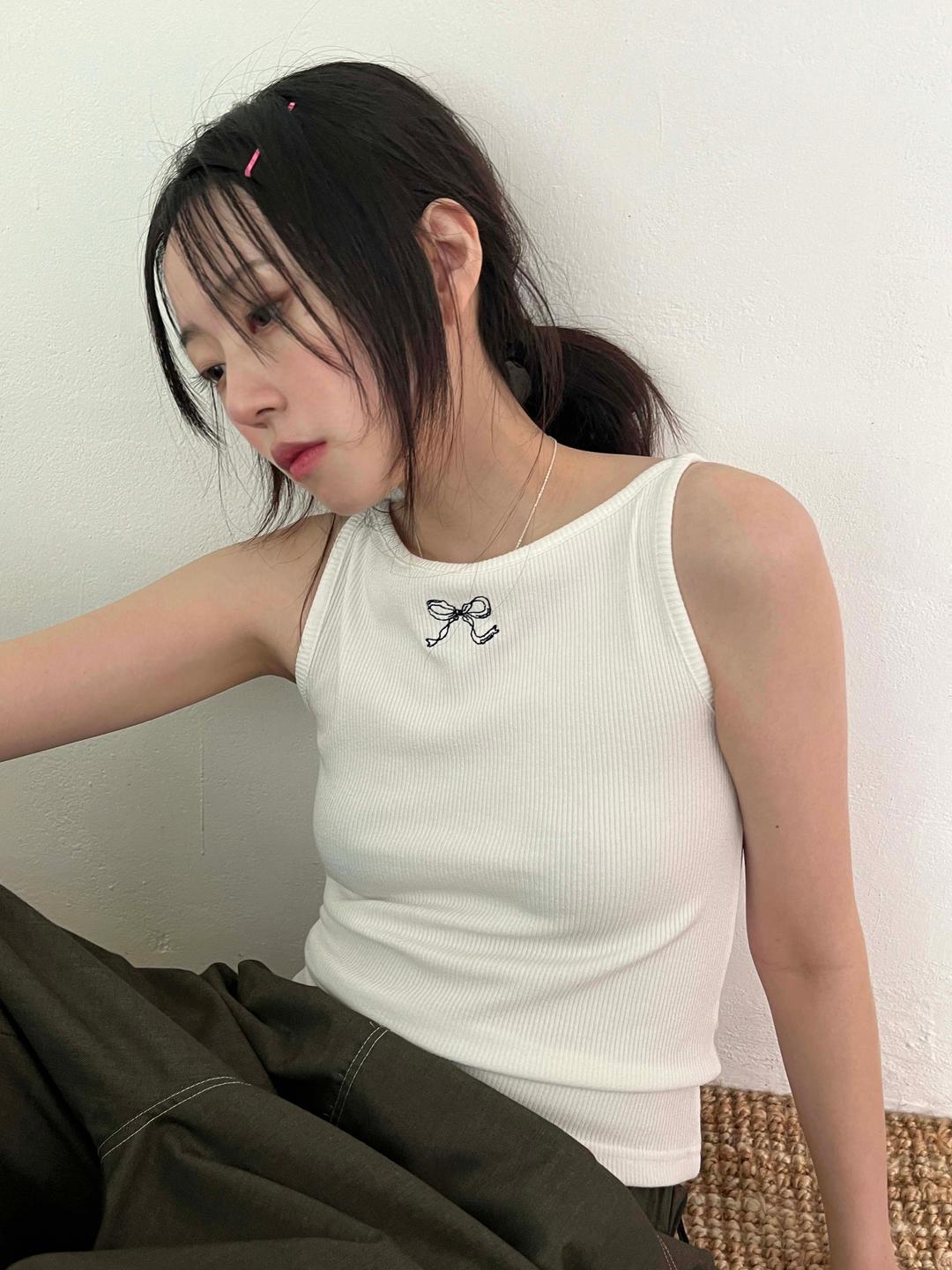 자수 리본 보트넥나시
