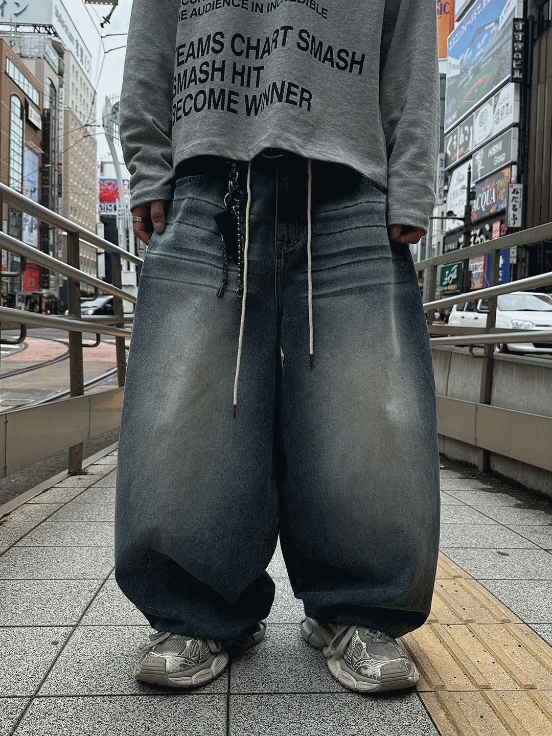 CR 토크 벌룬 데님팬츠