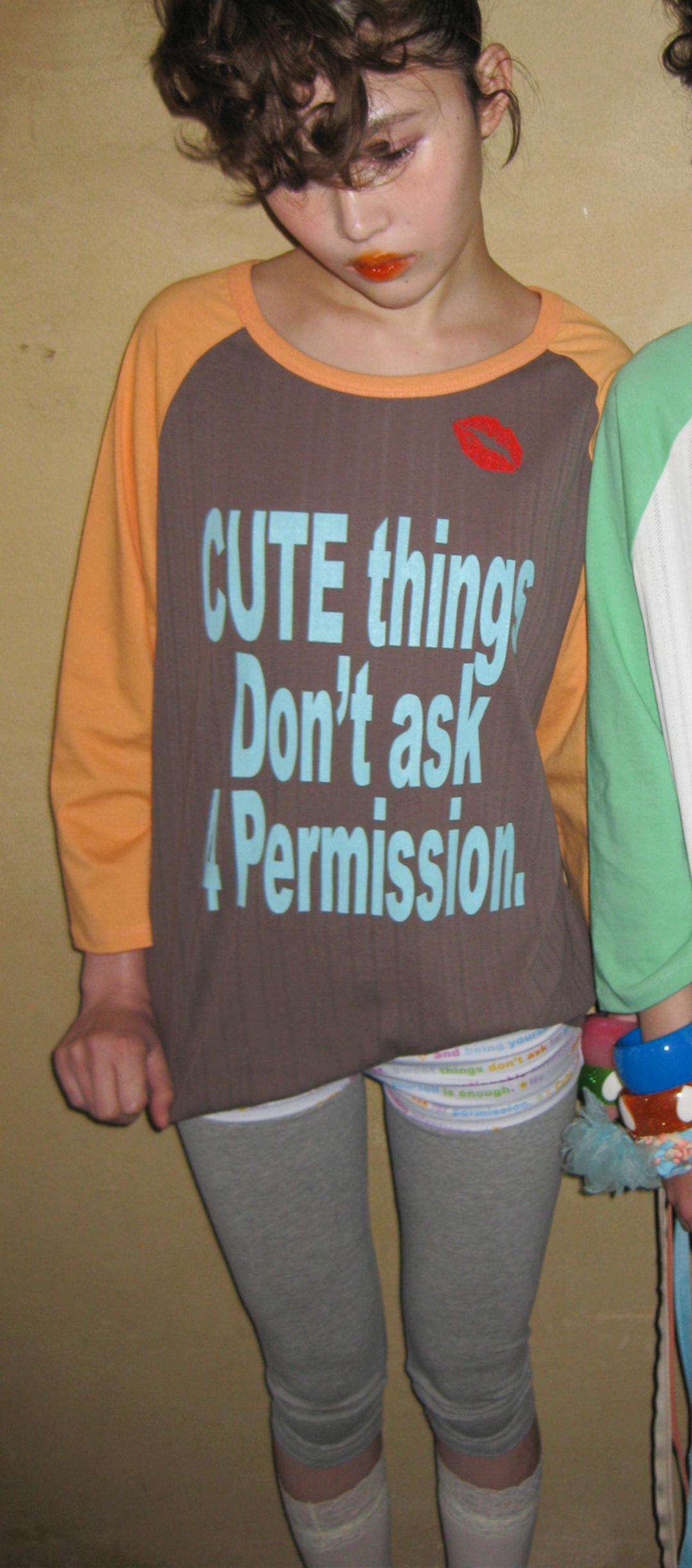 [F.E.E.S] eyelet raglan t-shirt (brown)