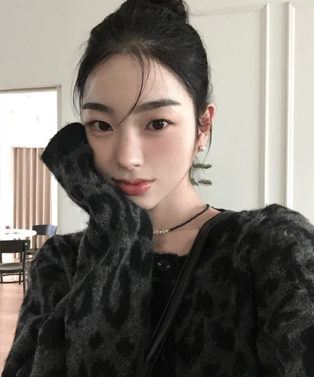 앙고라 브러쉬 레오파드 니트 가디건