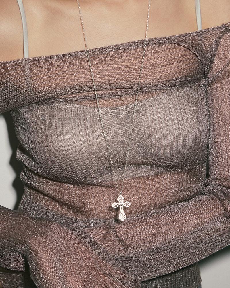 Serif Cross Necklace (L)