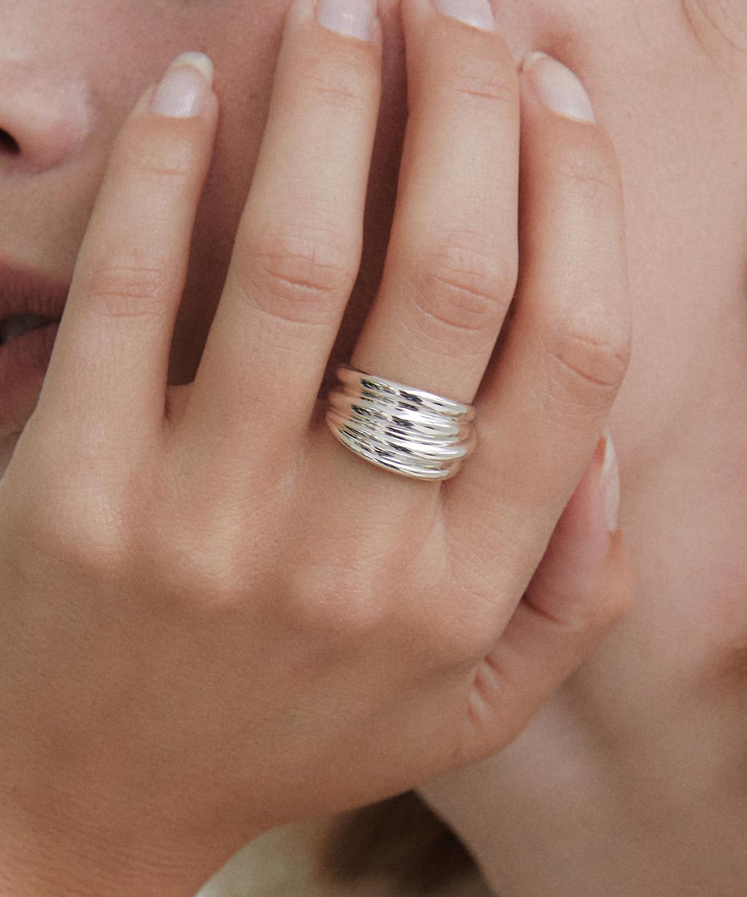 바이위켄드 Bounty ring