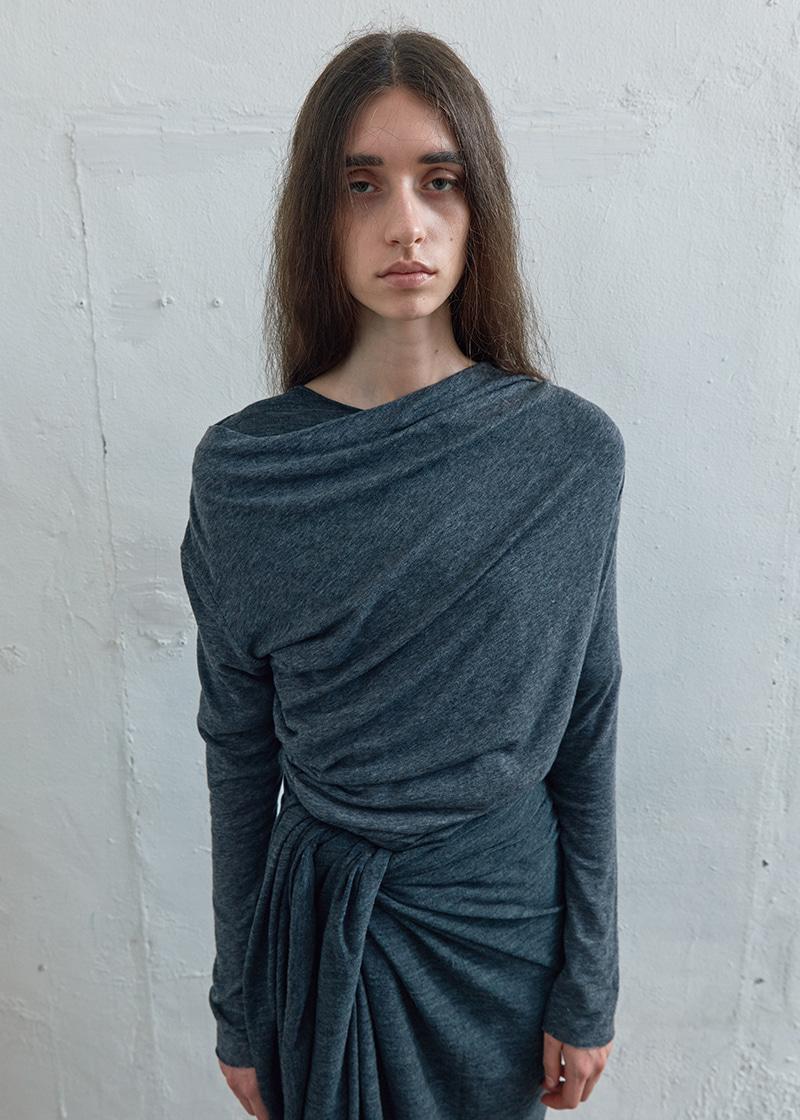 ASYMMETRIC WOOL DRAPE TOP IN CHARCOAL