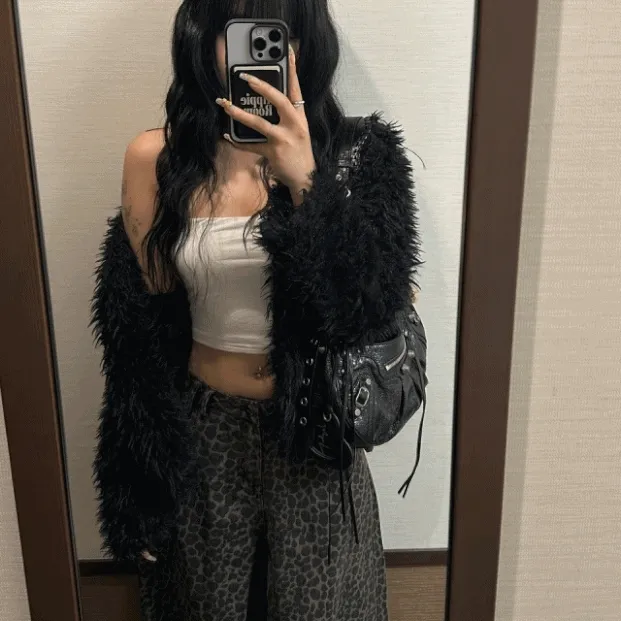 샤비 콩 버튼 퍼 가디건 (2color)