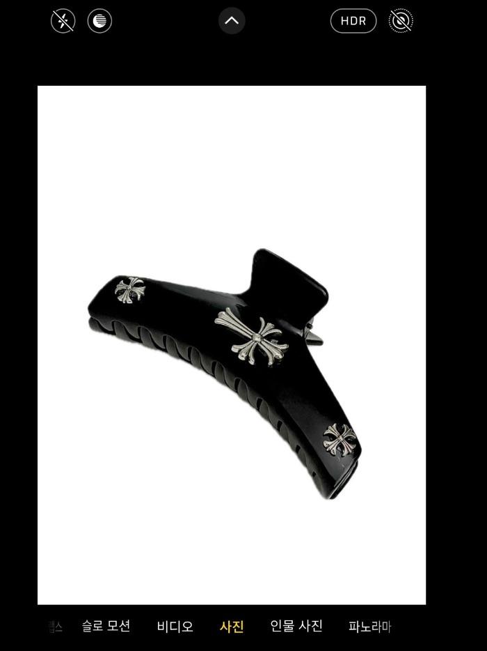 Black Cross Hairpin
