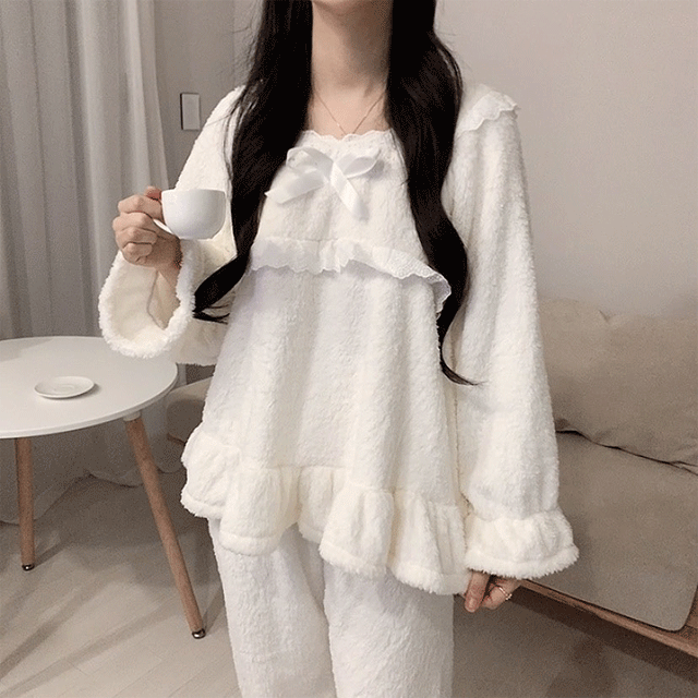 🤍[상하/원피스] 수면잠옷 겨울 공주풍 프릴 레이스 잠옷 파자마