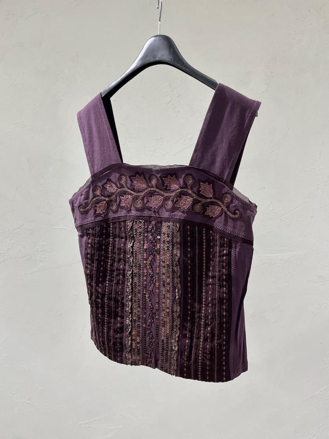 히로코 코시노 탑 | 후루츠패밀리