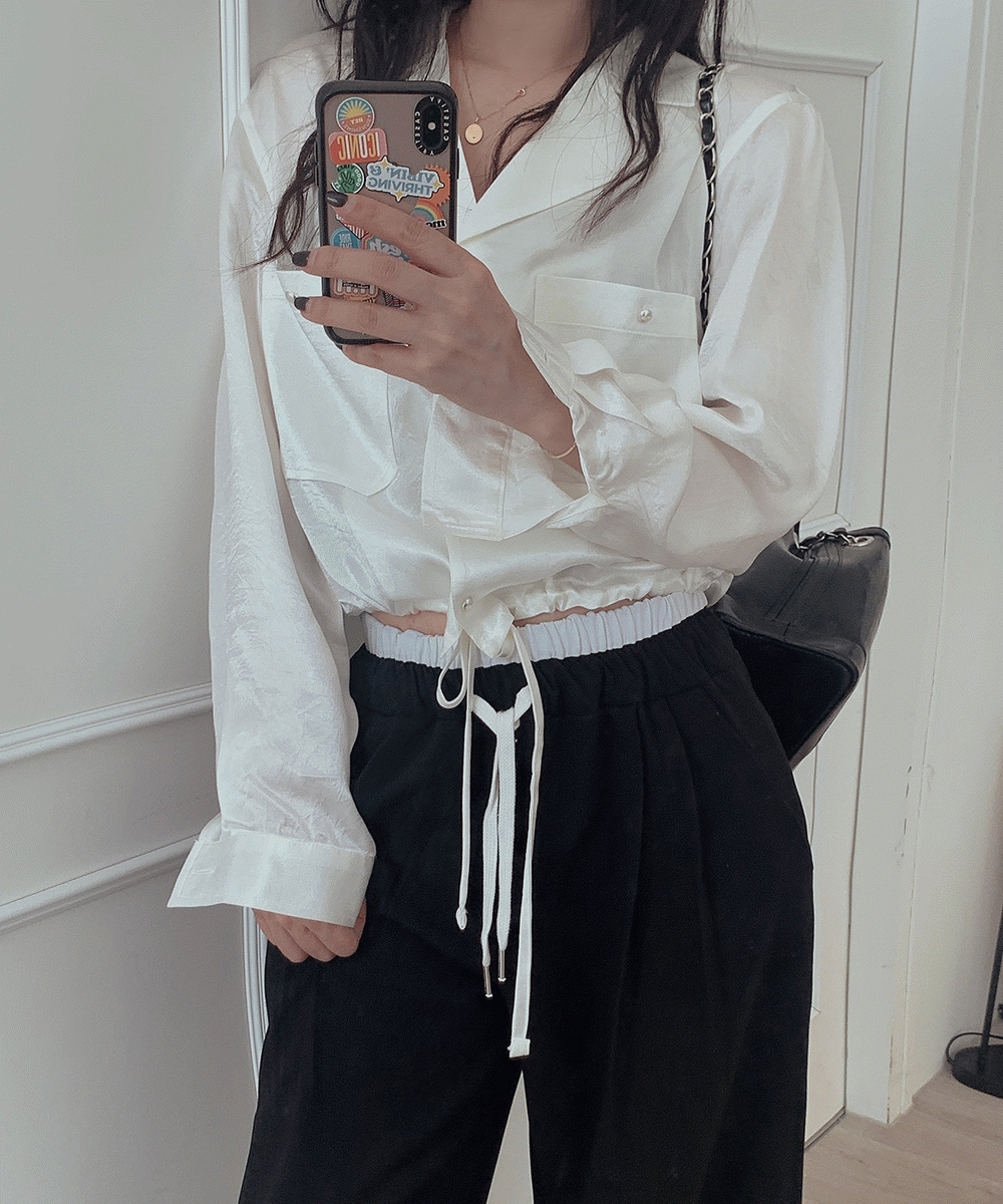 포켓새틴블라우스